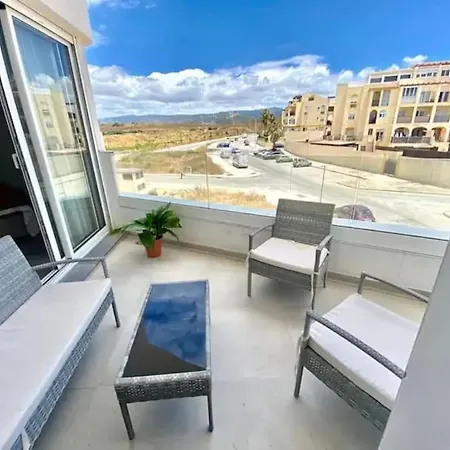 Acogedor Apartamento En - ¡como En Casa! Tarifa